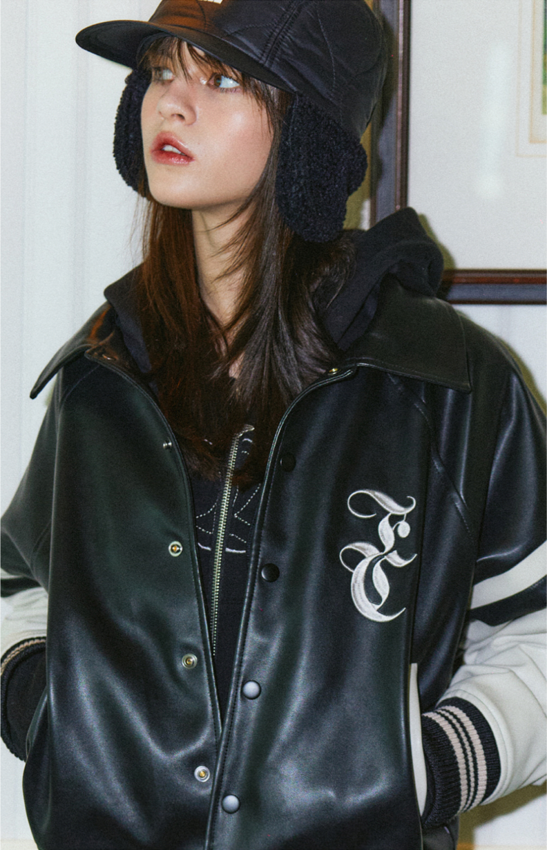 [𝐅𝐚𝐧𝐜𝐲 𝐜𝐥𝐮𝐛©] MALLOW VARSITY LEATHER JACKET