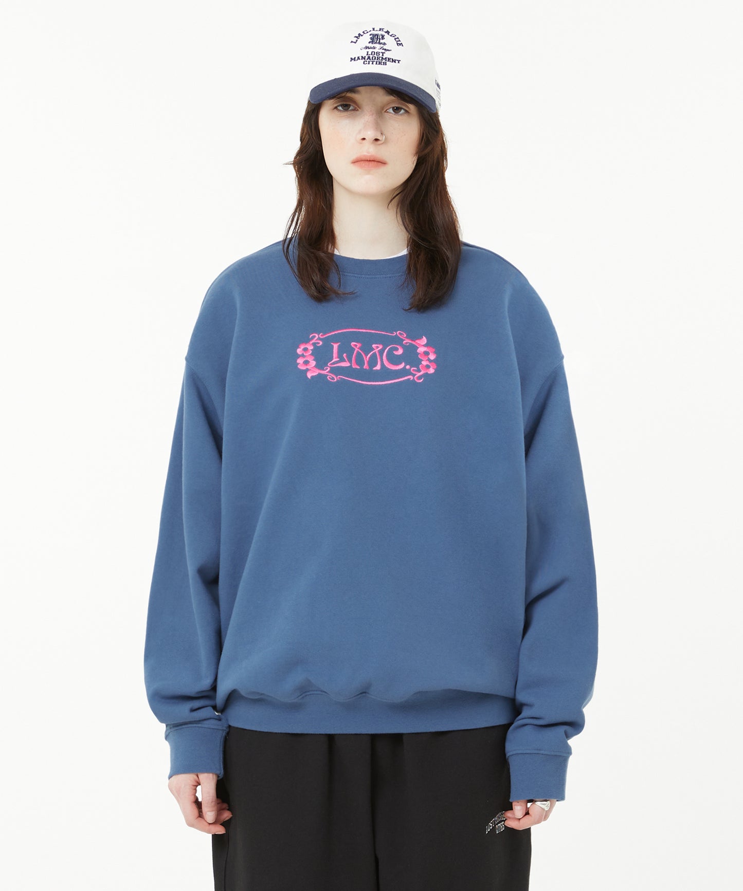 [LMC.] FLOWER OVAL SWEATSHIRT (2 color)