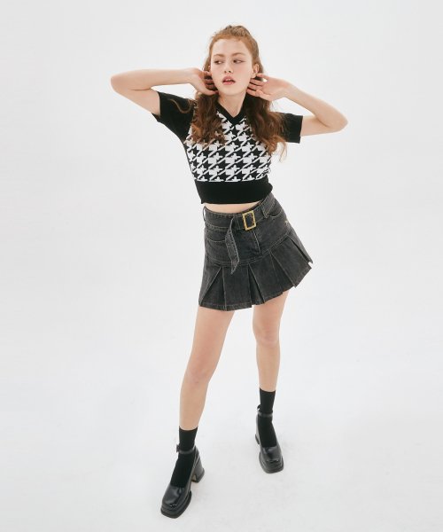 [𝐅𝐚𝐧𝐜𝐲 𝐜𝐥𝐮𝐛©] HOUNDSTOOTH CHECK CROPPED KNIT TOP (2 color)