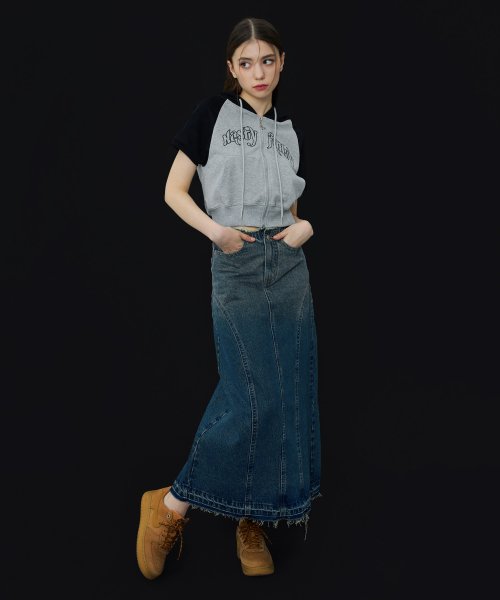 [𝐅𝐚𝐧𝐜𝐲 𝐜𝐥𝐮𝐛©] HEATH DENIM LONG SKIRT (2 color)