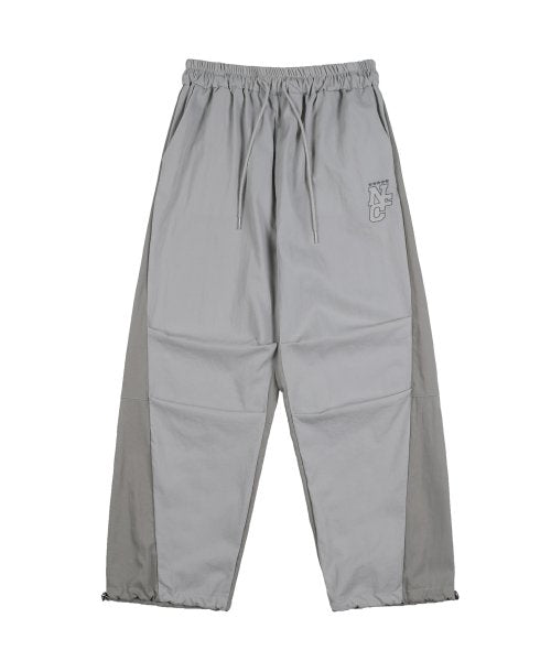 [𝐅𝐚𝐧𝐜𝐲 𝐜𝐥𝐮𝐛©] UTILITY NYLON PINTUCK PANTS (3 color)