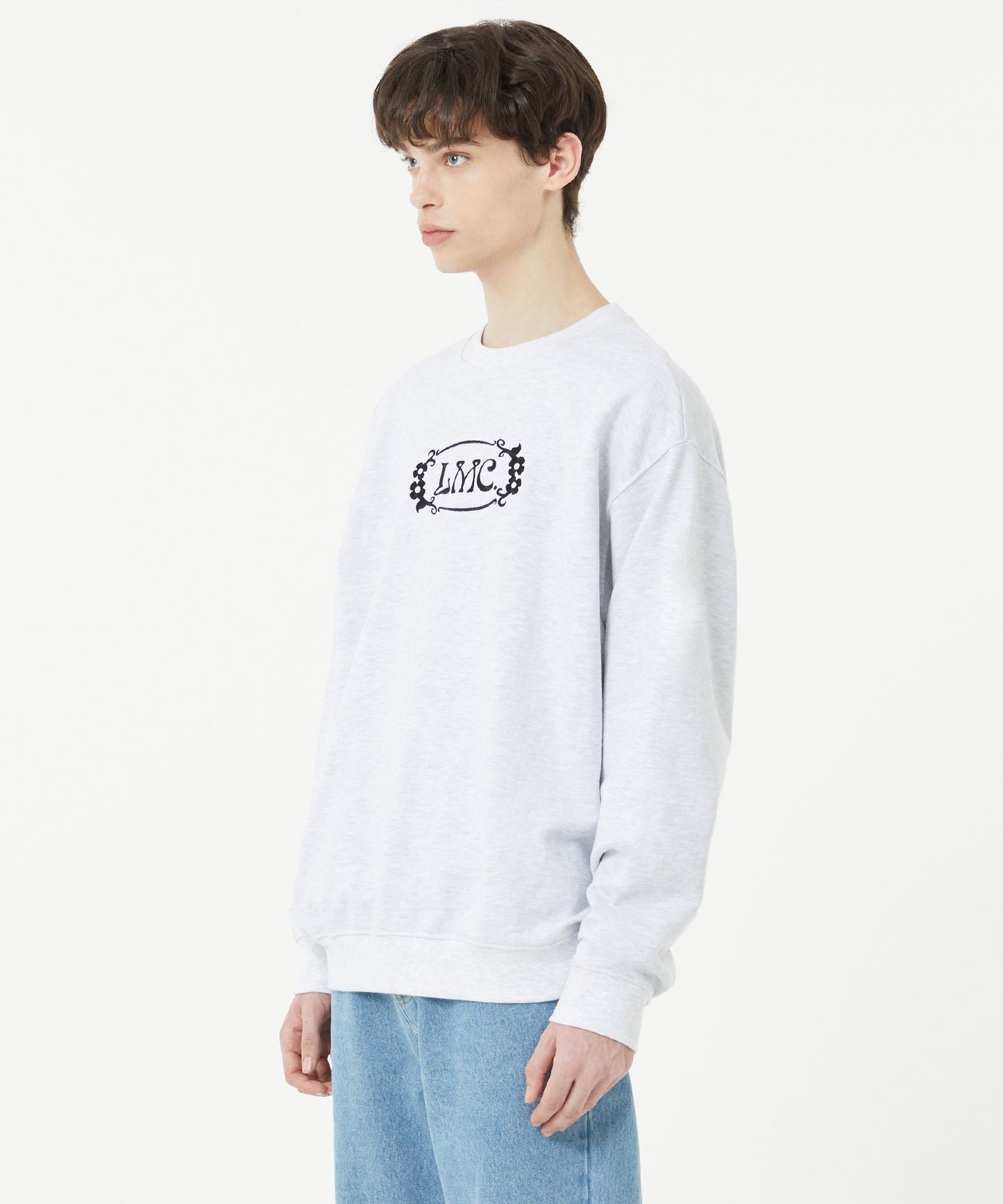 [LMC.] FLOWER OVAL SWEATSHIRT (2 color)